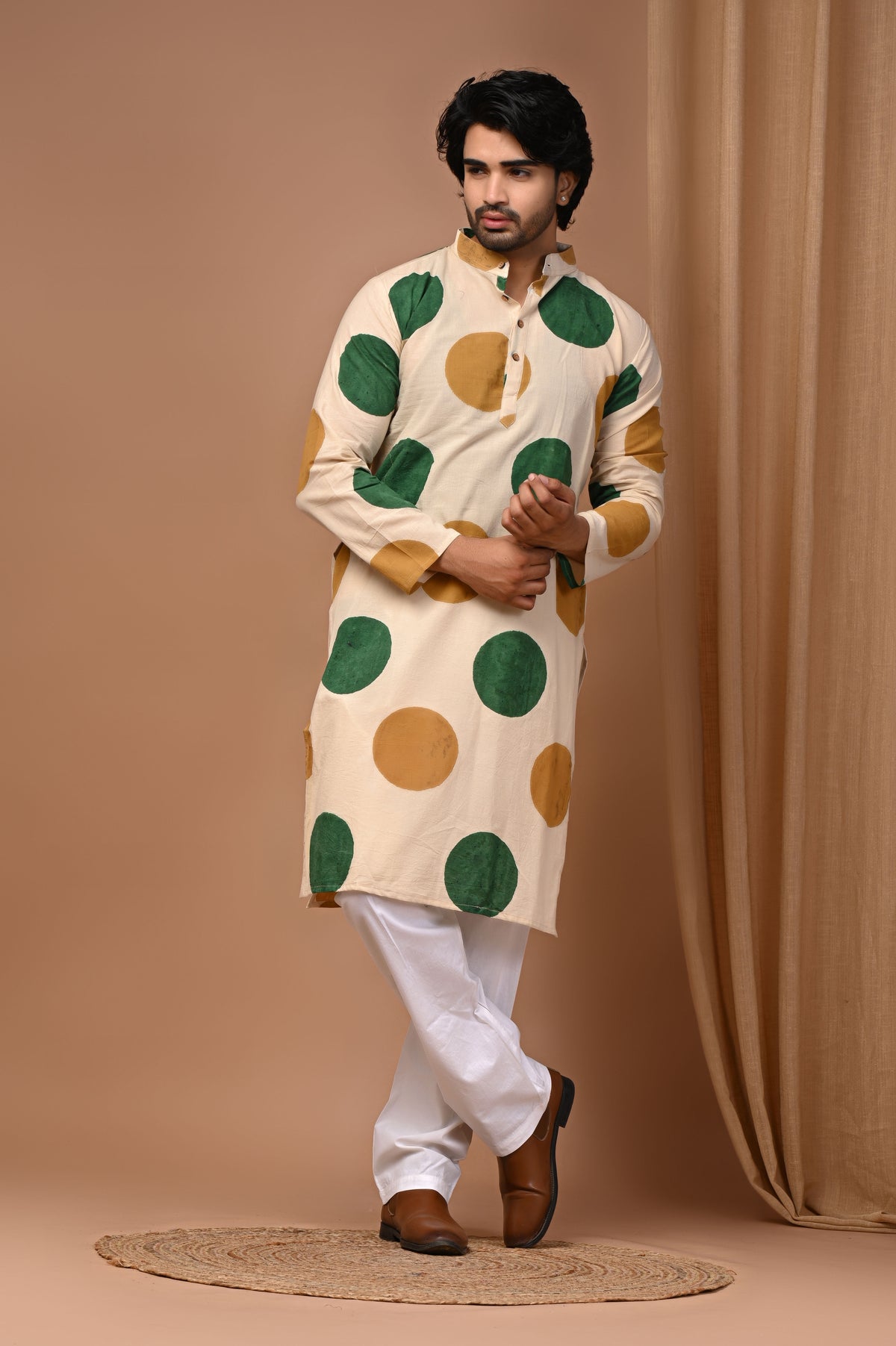 Men's Printed Kurta & White Pajama Set